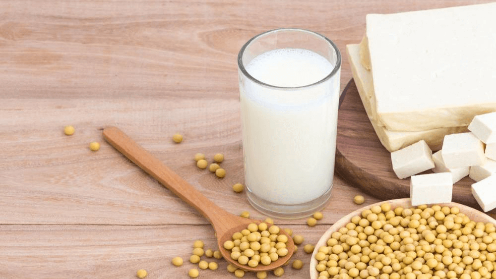 عوارض جانبی و مضرات شیر سویا