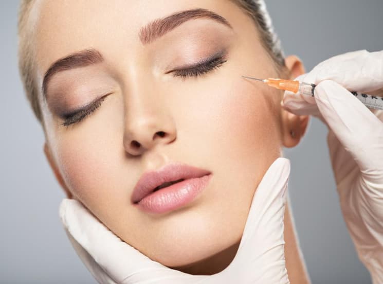 مهم ترین عوارض تزریق بوتاکس