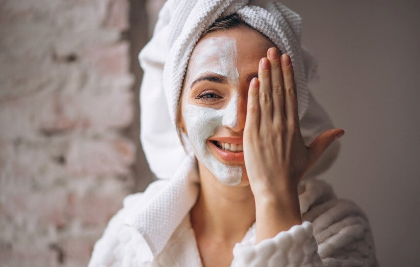 دلایل جوش زدن بعد از فیشیال پوست-وب سایت درساکلینیک