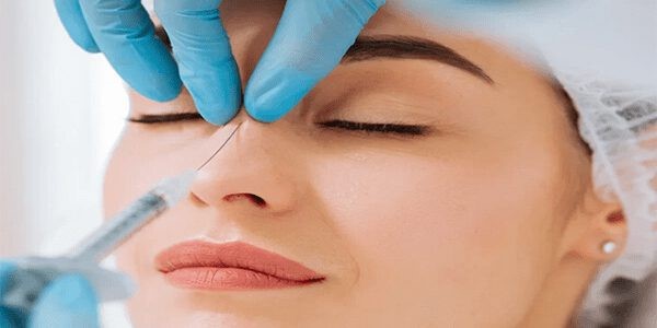 مزایا و معایب اصلاح فرم بینی بدون جراحی