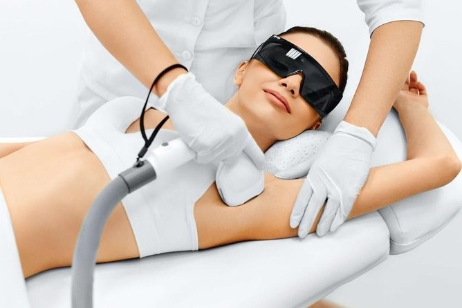 قیمت لیزر موهای زاید چقدر است ؟ قیمت لیزر موهای زاید چقدر است ؟