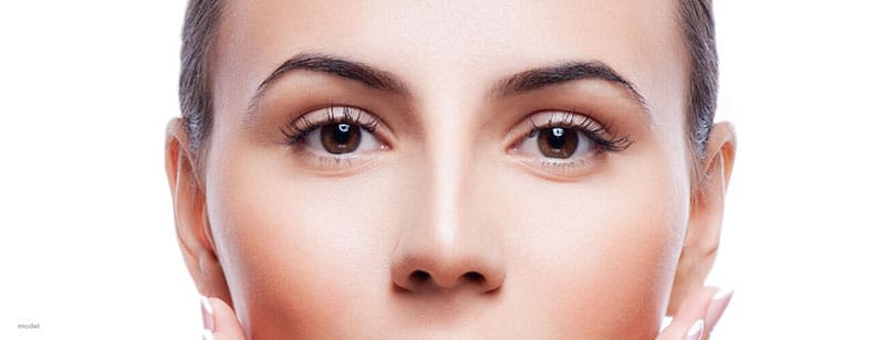   لیفتینگ ناحیه اطراف چشم با نخ