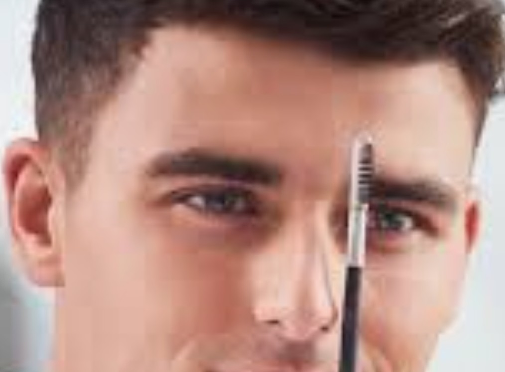 چگونه برای کاشت ابرو آماده شویم؟
