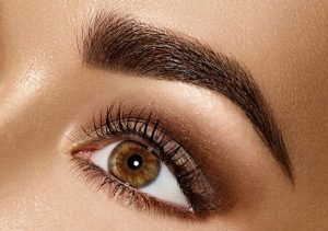 کاشت ابرو بهتره یا میکروبلدینگ؟