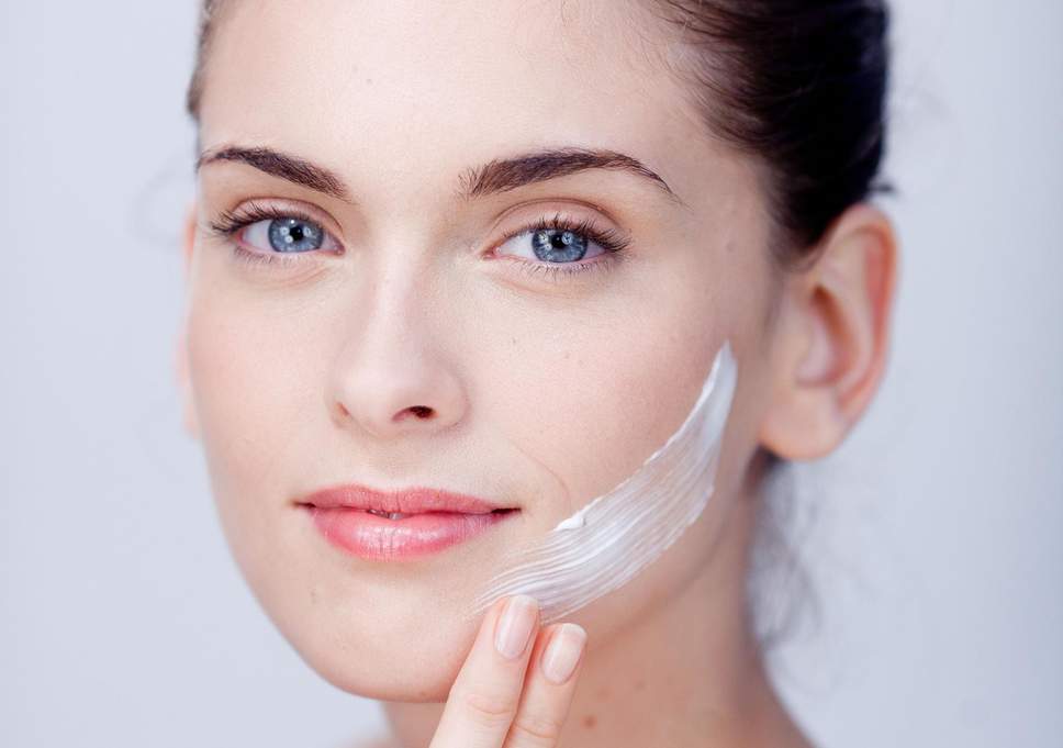 کرم روز و شب: متناسب با نیازهای پوست شما