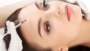 انتخاب بین مزوتراپی و تزریق بوتاکس جهت جوانسازی