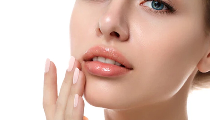 از بین بردن ژل لب در خانه