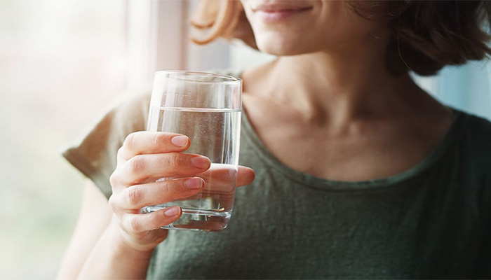 بعد از تزریق ژل لب چی بخوریم؟