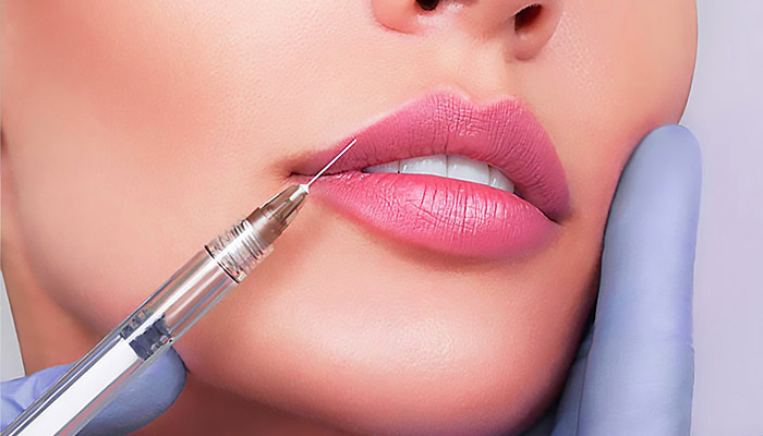 عوارض تزریق ژل لب