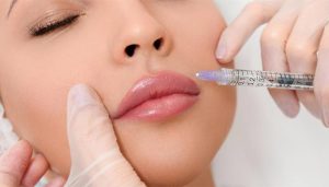 طریقه ماساژ لب بعد از تزریق ژل