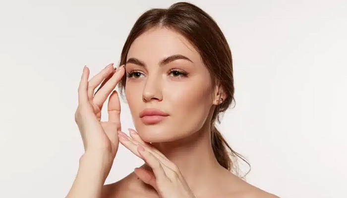 درمان افتادگی پلک بعد از بوتاکس