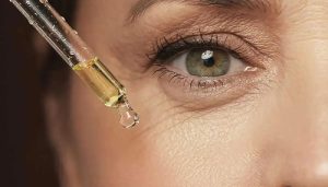 بهترین روغن برای لک و چروک صورت