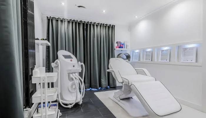 مرکز تخصصی لیزر مو های زائد در شریعتی تهران