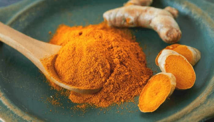 خواص زردچوبه برای پوست